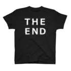 親戚一同ショップのTHE END (白) Regular Fit T-Shirt