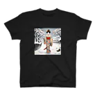 日本の風景 COOL JAPANの日本の風景、冬雪降る中を歩く舞妓さん　MAIKO walking in the snow スタンダードTシャツ