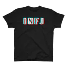 流行語Tシャツ倶楽部の【MBTIシリーズ】INFJ Tシャツ[黒] Regular Fit T-Shirt