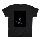 HotateのぼやけたEiffel Tower Regular Fit T-Shirt