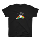 のろいぬの黒happy people Regular Fit T-Shirt