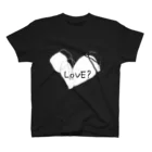 CUBIC ITEMのLOVE？ Regular Fit T-Shirt