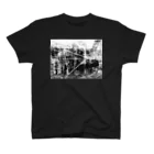 [Yugen's AURORA] official shopの「DISOBEDIENCE SYNDROME」黒素材向け Regular Fit T-Shirt