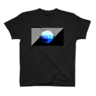 4KのNew Moon スタンダードTシャツ