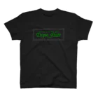 Dope Hair (ドープヘアー)のクレア＆ジェシカ（Work）グリーンロゴ Regular Fit T-Shirt