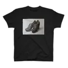 ニヤシマ商店のShoes Regular Fit T-Shirt