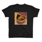Ramen ShopのRamen noodles （Midnight） Regular Fit T-Shirt