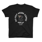 GRANNY LeAFのCoffee & alcohol  Regular Fit T-Shirt