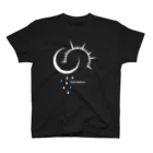 sanpomichiの Yin and yang Regular Fit T-Shirt