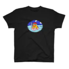 kakuu factory【架空工房】のカモノハシ、海に出る スタンダードTシャツ