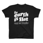 ワールドエンド ヒッチハイクのデ・ラ・アース　De La Earth Regular Fit T-Shirt