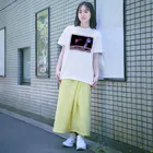 豚箱の再会 Regular Fit T-Shirt