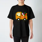 LUCKY CLUBの軽トラ運転ラッキーちゃん スタンダードTシャツ