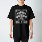 yu.の-Manta Ray-（ホワイト） Regular Fit T-Shirt