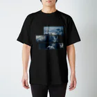 シン・ネコのtranquillité  猫と宇宙 Regular Fit T-Shirt