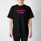 シカクとオチビの富良野暮らしのぷっくりHATARAKITAKUNAIピンク スタンダードTシャツ