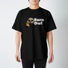 動物専門グッズ店 Global Buzz wordsのメンフクロウ ホワイトフォントグッズ Regular Fit T-Shirt