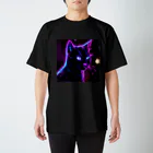 そぼろ堂の黒猫【ネオン】 Regular Fit T-Shirt