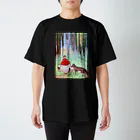 Nursery Rhymes  【アンティークデザインショップ】の赤ずきんとオオカミ Regular Fit T-Shirt