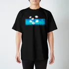 ヌルショップの約束をしておとずれた水槽のくらげの前でまた約束を スタンダードTシャツ