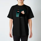 oka0150noのSAYONARAOMOIDE スタンダードTシャツ