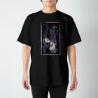 ｋａｚｕｏ　ｋａｙａｍａのおにぎりを抱きしめる老人 スタンダードTシャツ