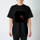 HK mr,s405 shopのあっちからこっちからトカゲ スタンダードTシャツ