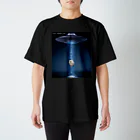 STAR MOAMOA,inc.のモアモアアブダクションTシャツ Regular Fit T-Shirt