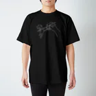 LONESOME TYPE ススの摘ネコ（暗黒） Regular Fit T-Shirt