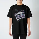 SAUNA JUNKIES | サウナジャンキーズのサウナテレビ(トランスカラー/黒) Regular Fit T-Shirt