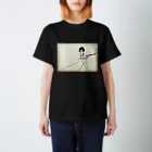 美続千晴の歩いても歩いても歩くおんなのこ。 Regular Fit T-Shirt