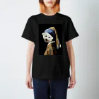 🎀しょっぷ‎‪🎀の真珠の耳飾りの犬 Regular Fit T-Shirt