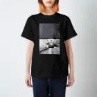 くらりのCovered_tape Regular Fit T-Shirt