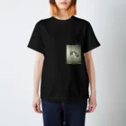 uno manakiの不貞腐 Regular Fit T-Shirt