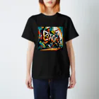 のんびりアート工房のストリートアート Regular Fit T-Shirt