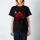 feisのバラ Regular Fit T-Shirt