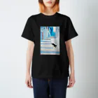 片渕 ゆりの絵画のような黒猫 Regular Fit T-Shirt