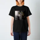 NK−Photoのイケメン猫　銀 スタンダードTシャツ