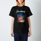 HOUSE DANCE MANIAのJACKING AND STEPS Sunset Photo Regular Fit T-Shirt