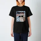 paz&sheetaのうちのボスはアメリカ生まれ Regular Fit T-Shirt