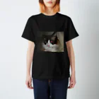 AYA’s Photography のMimi-redeyes  スタンダードTシャツ