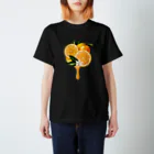 カワウソとフルーツの【forseasons】オレンジ Regular Fit T-Shirt