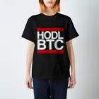 クリプト草グッツ専門店のHODL BTC Regular Fit T-Shirt