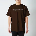 metao dzn【メタヲデザイン】の出身地はアース-B（WH） Regular Fit T-Shirt