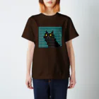 きなこしあんこの眼が光る黒猫 Regular Fit T-Shirt