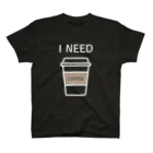 THIS IS NOT DESIGNのI NEED COFFEE Regular Fit T-Shirt