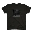 ribol のWalking Ghost Graphic Regular Fit T-Shirt