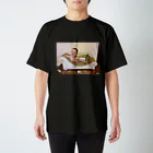 荒ぶるだいすけお兄さんのカリ○リーナ店長 Regular Fit T-Shirt