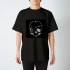 yuyuのBroken Skull black ver Regular Fit T-Shirt