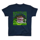 ﾋﾟ-ﾋｬﾗ星財団公式ショップの山奥の祠 スタンダードTシャツ